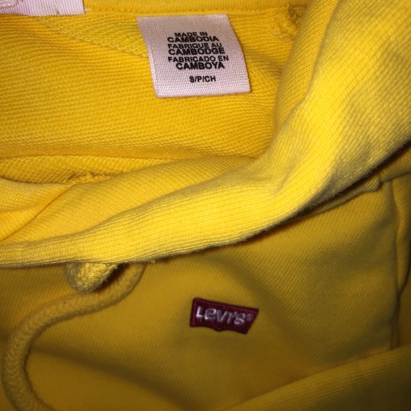 Levi’s Yellow Cropped Hoodie Small - Picture 6 of 7
